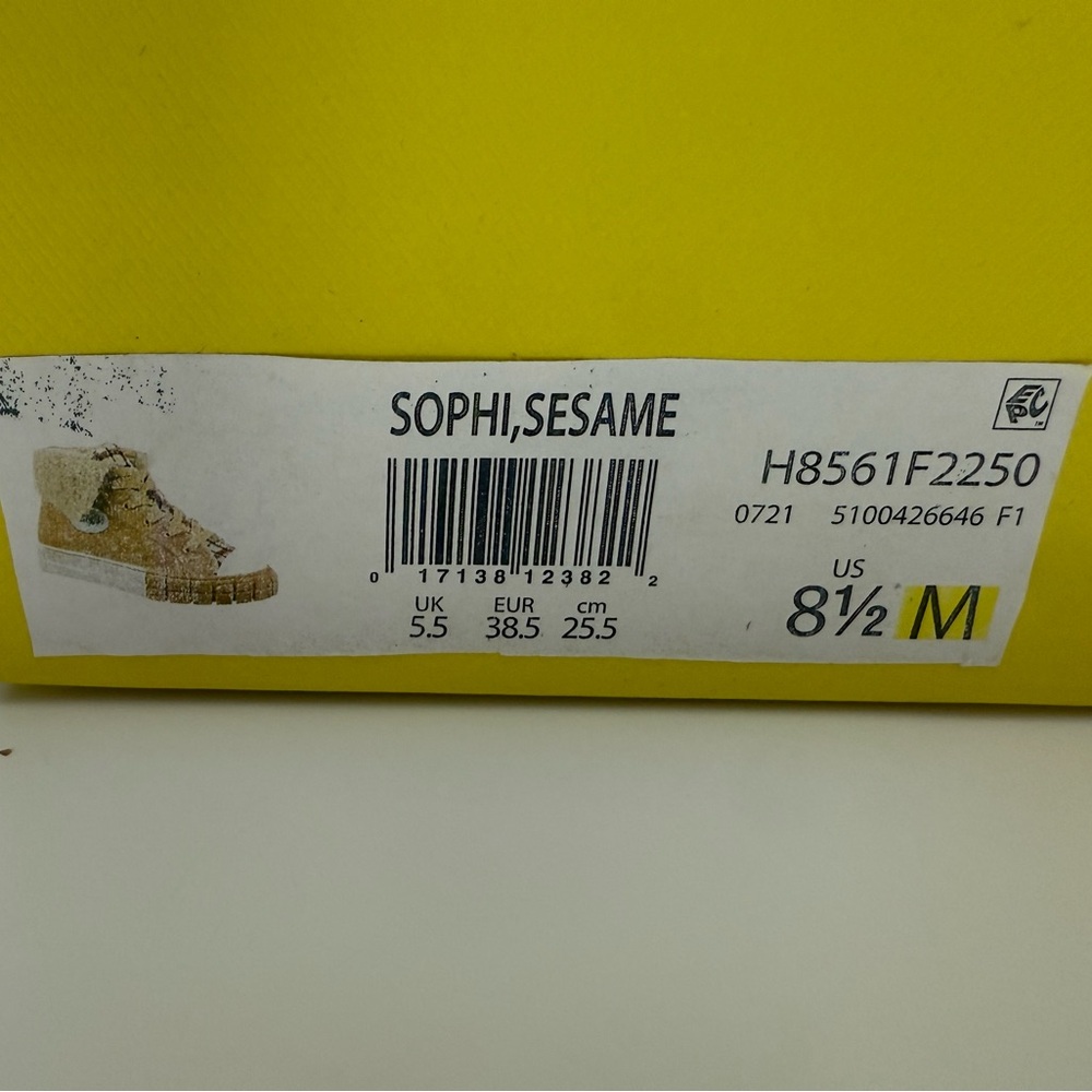 Circus NY by Sam Edelman “Sophi” Faux Fur High-Top Sneakers Perfect for Cold - Picture 5 of 6